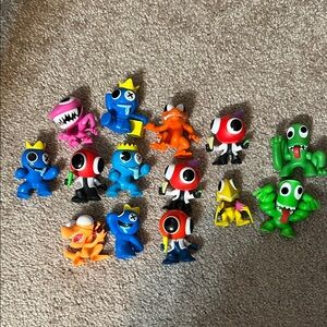 Rainbow Friends Figurine Set